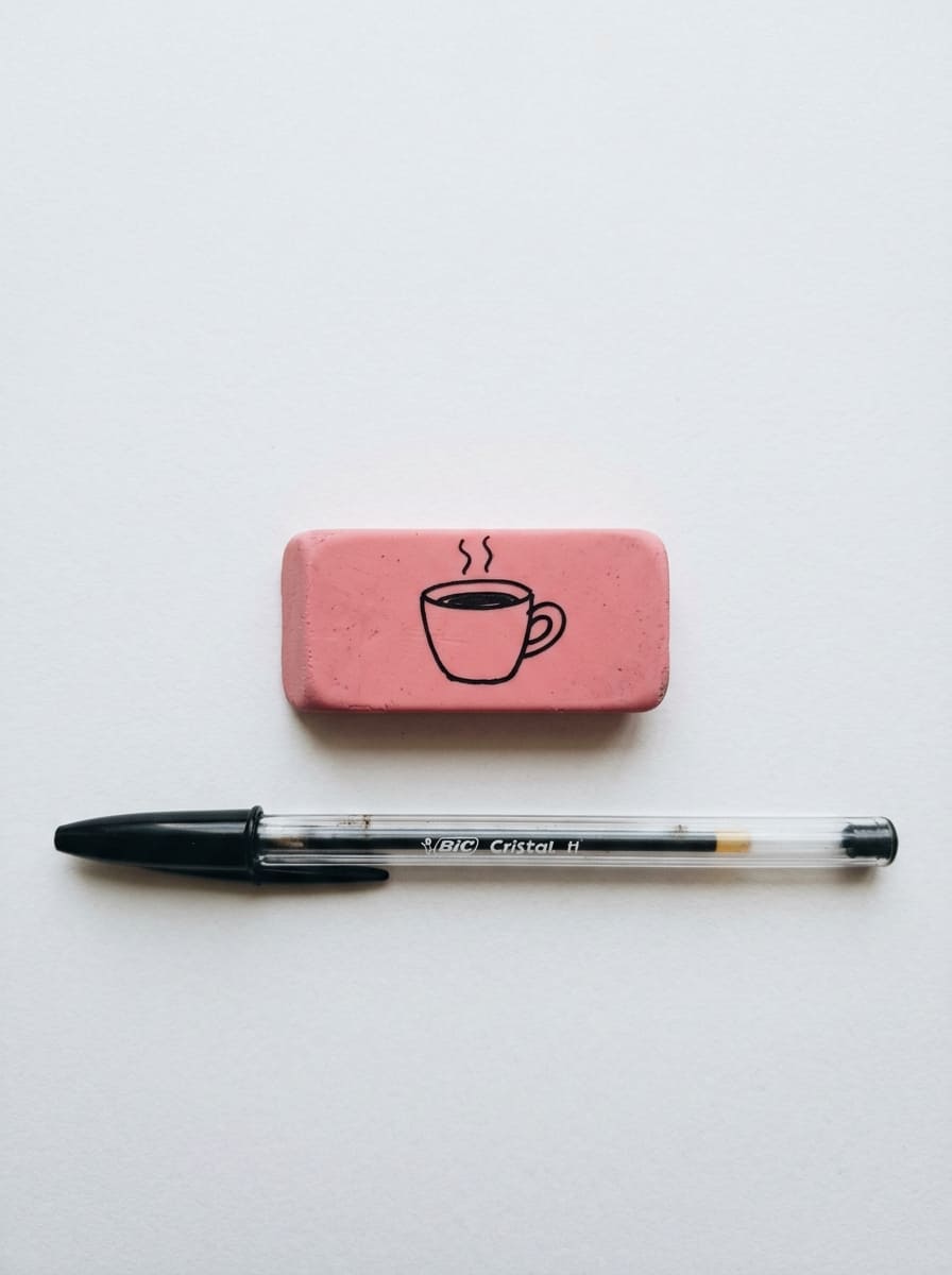 Coffee_cup_drawn_on_eraser_drawing_idea
